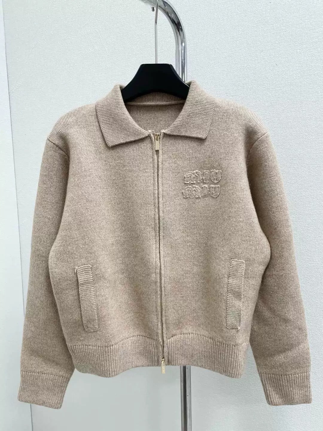 WOOL ZIPPER CARDIGAN