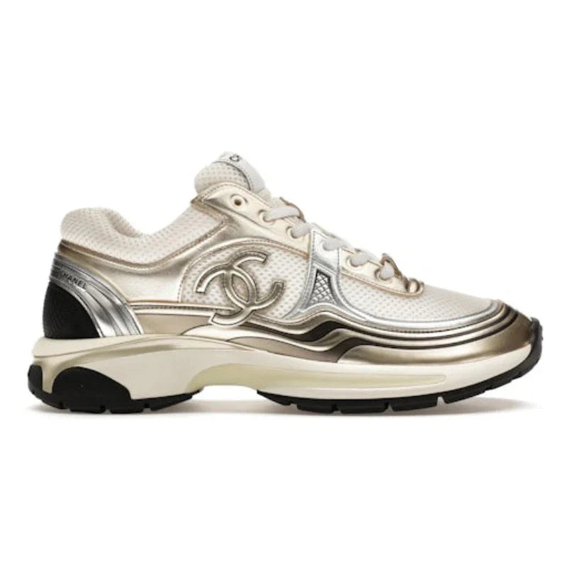 "CC" RUNNER SNEAKER