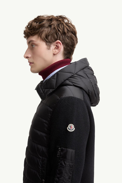 Monc Strickjacke mit Kapuze
