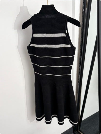 CC KNIT DRESS