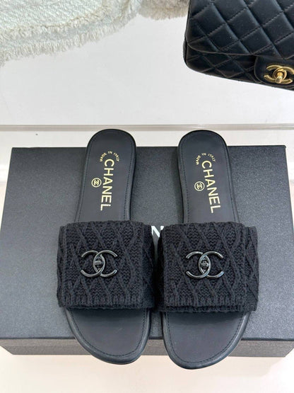 CC VELCRO SLIDES