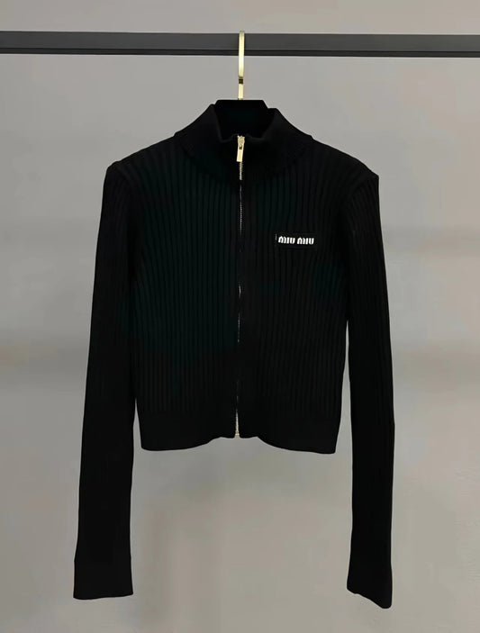 BLACK ZIP-UP