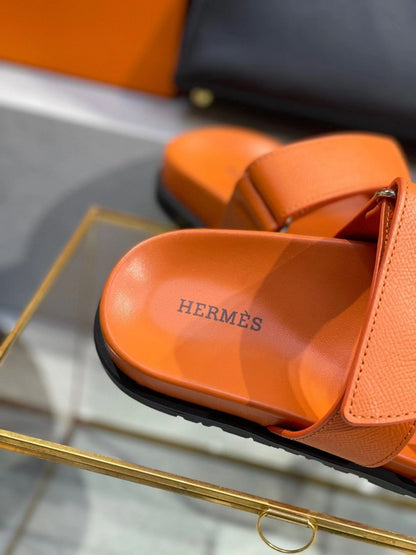 HRMS FLAT SANDALS