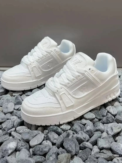 LUVANA SNEAKER