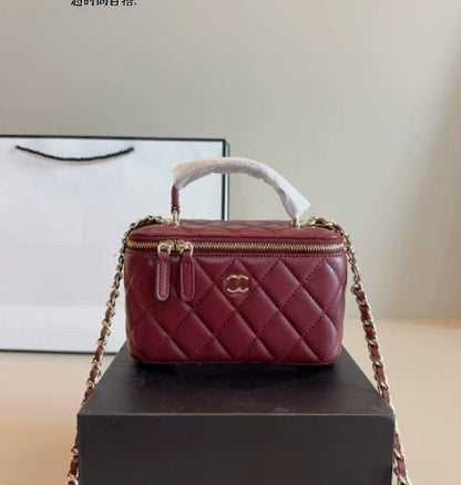 PINK BOX VANITY BAG- MIT SPIEGEL