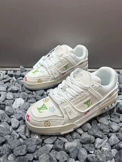LUVANA SNEAKER