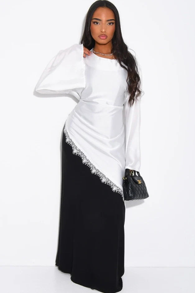 Tunika aus Satin mit Spitze